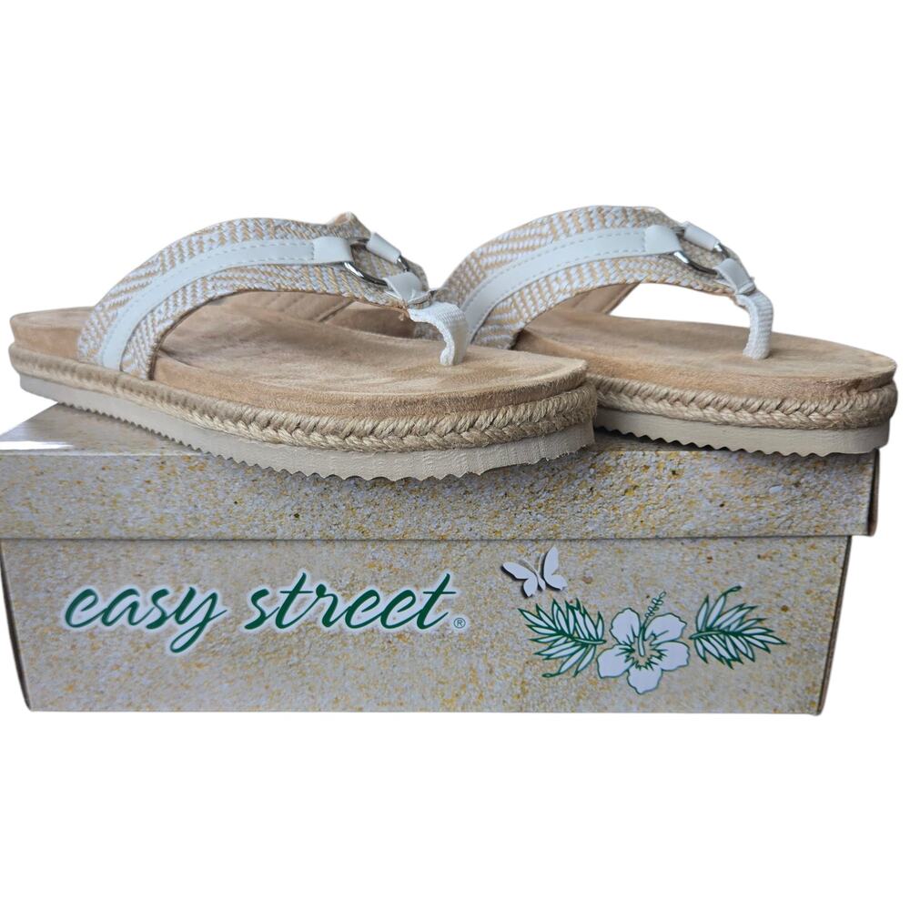 Easy Street Starling Flat Sandal Size 6.5 WW NWT